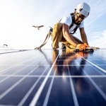 Comment maintenir le rendement de vos panneaux photovoltaïques sur le long terme ?