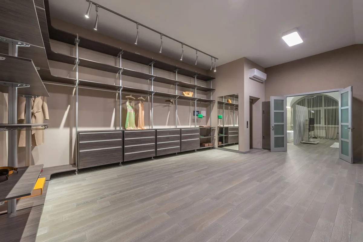 Comment concevoir un dressing sur mesure adapté à vos besoins ?