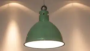 Dix astuces pour réussir une déco industrielle dans un petit appartement