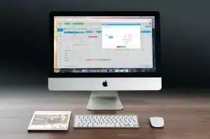 Mobilier de bureau haut de gamme : investissement rentable ou dépense superflue ?